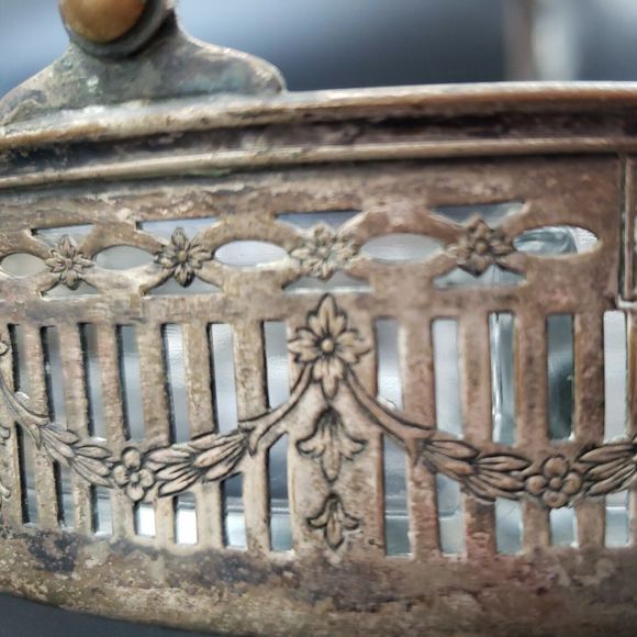 Art Nouveau Divided Glass Bowl with Distressed Silver Plate Holder Candy Snacks - Picture 3 of 16